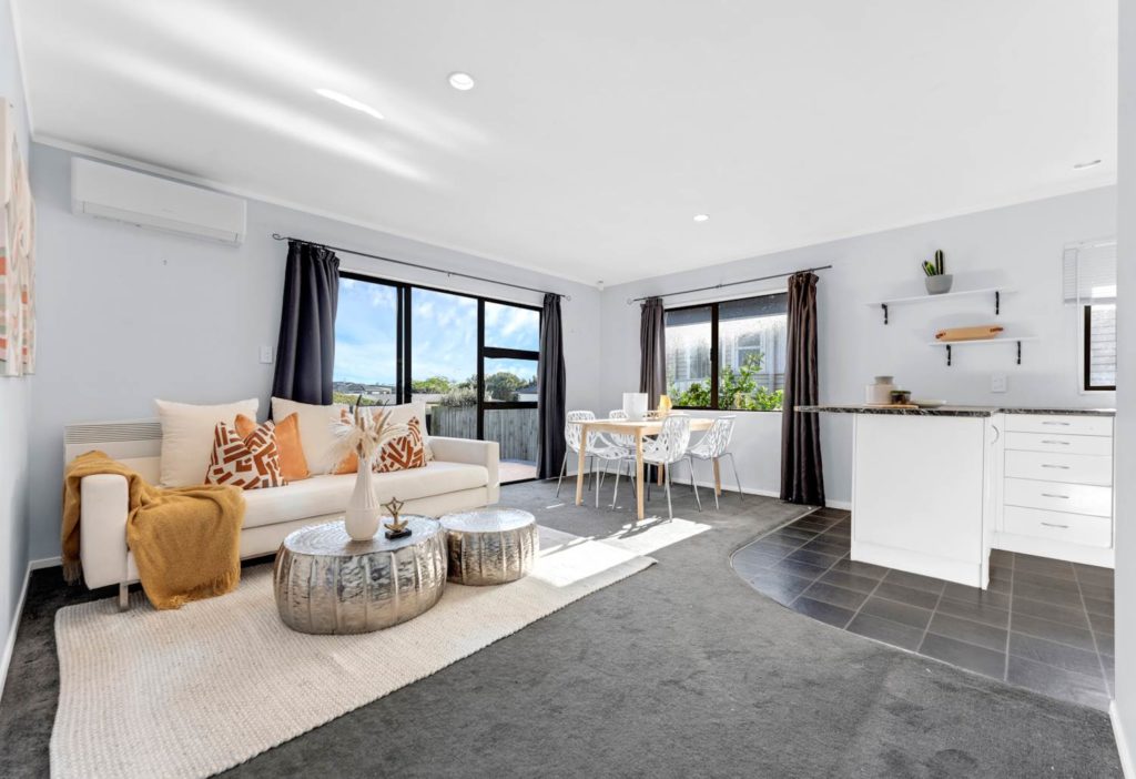 2-78 Court Crescent, Panmure
