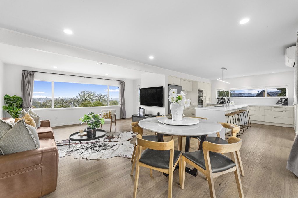 94 Norman Lesser Drive, Saint Johns