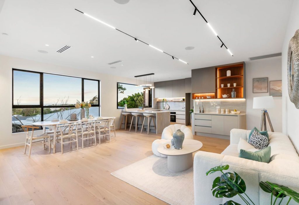 437 East Coast Road, Mairangi Bay