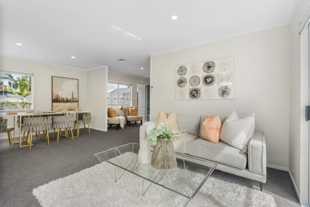 69 Athena Drive, Totara Vale