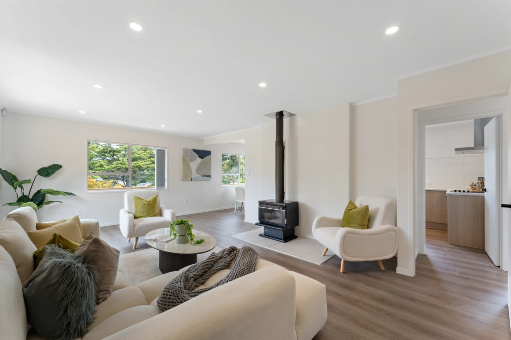 13 Helvetia Drive, Browns Bay