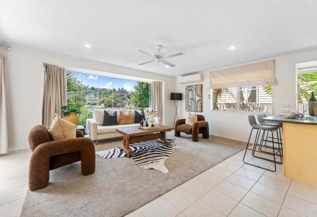 2 Greenleaf Way, Northcross