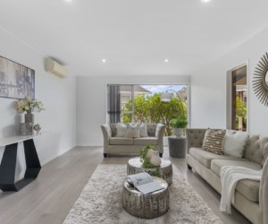 54 Cockayne Crescent, Sunnynook 54 Cockayne Crescent, Sunnynook